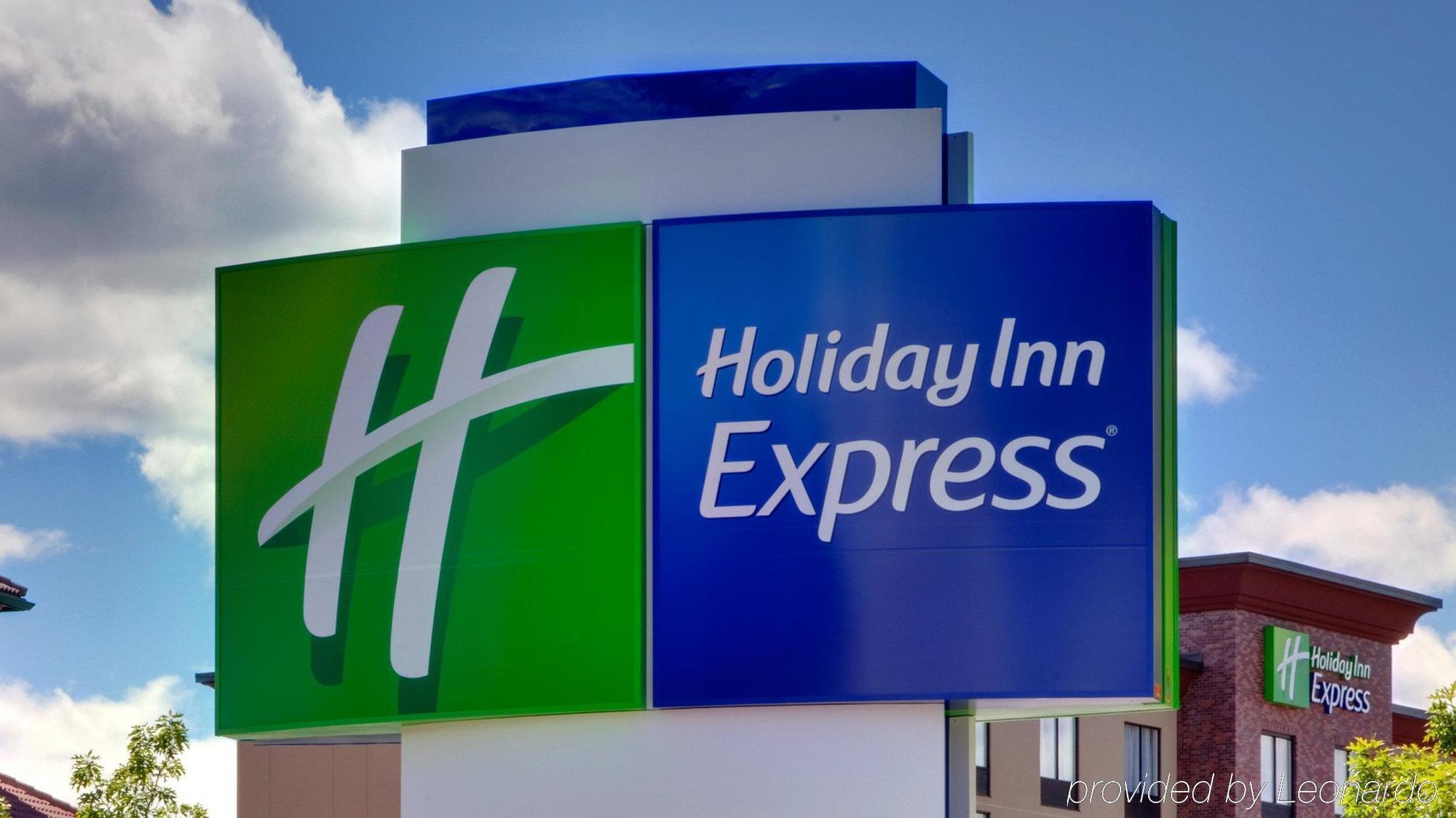Holiday Inn Express Gatlinburg Downtown By Ihg Εξωτερικό φωτογραφία